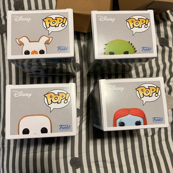 The nightmare before Christmas gingerbread Funko pops, set of 4 funko pops - Picture 5 of 9